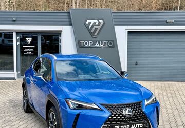 Lexus UX 56.924 km 26.999 &euro; Weida 07570