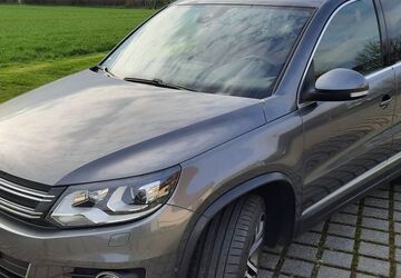 VW Tiguan 150.000 km 13.900 &euro; Gera 07546