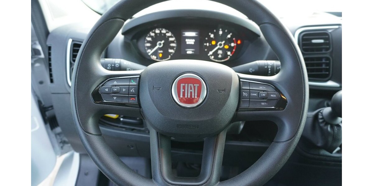 Fiat Ducato Kombi L1H1 140 / 9-Sitzer / Klima hinten 60.032 km 25.942 &euro; Münchenbernsdorf 07589