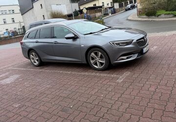 Opel Insignia 168.000 km 15.490 &euro; Crimmitschau 08451