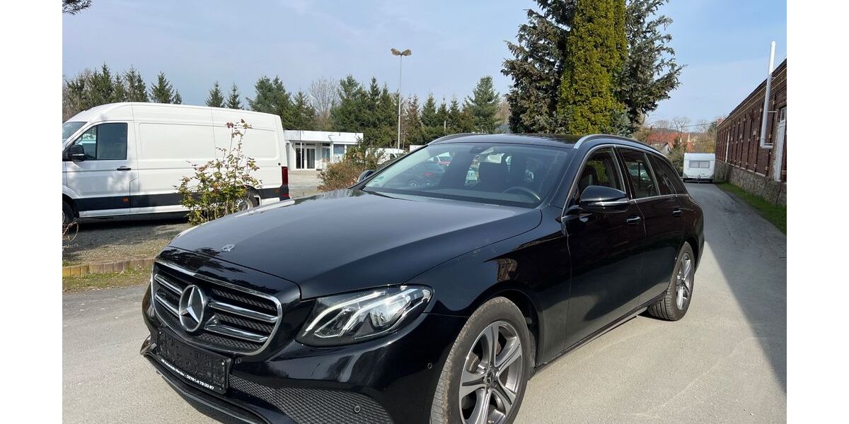Mercedes-Benz E 220 195.000 km 18.999 &euro; Werdau 08412