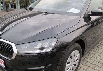 Skoda Fabia 13.100 km 17.990 &euro; Altenburg 04600