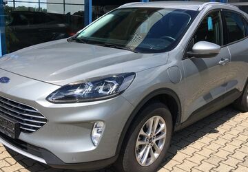 Ford Kuga 29.800 km 26.450 &euro; Triptis 07819