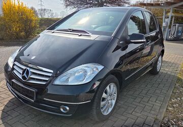 Mercedes-Benz A 150 168.300 km 4.690 &euro; Grana 06712