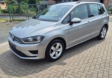 VW Golf 135.000 km 10.799 &euro; Weida 07570
