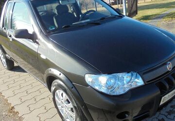 Fiat Strada 157.000 km 7.599 &euro; Schleifreisen 07629