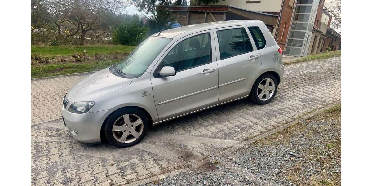 Mazda 2 94.500 km 1.666 &euro; Eisenberg 07607