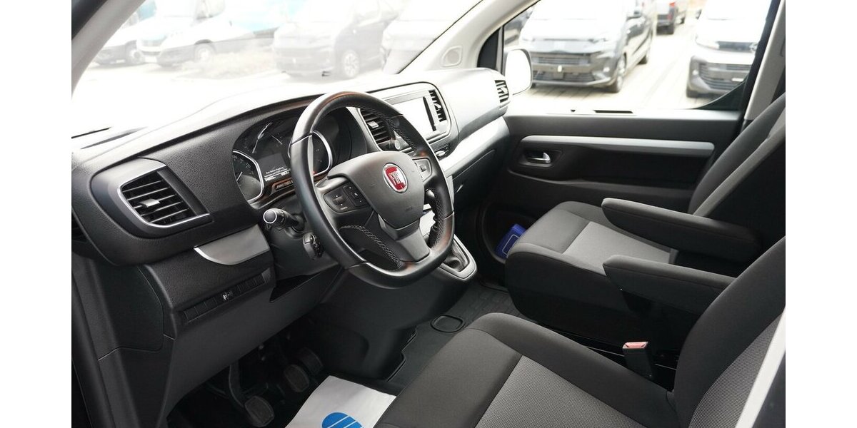 Fiat Scudo MultiCab L2 145 / Sitzheizung + Navi 48.952 km 27.965 &euro; Münchenbernsdorf 07589