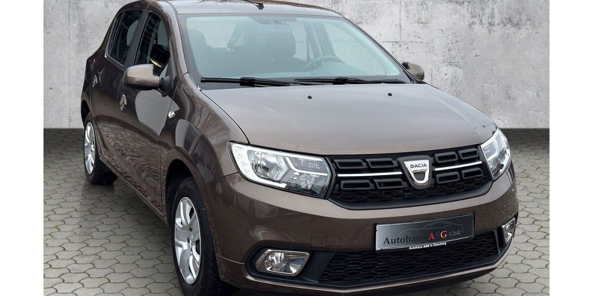 Dacia Sandero 29.160 km 9.390 &euro; Eisenberg 07607