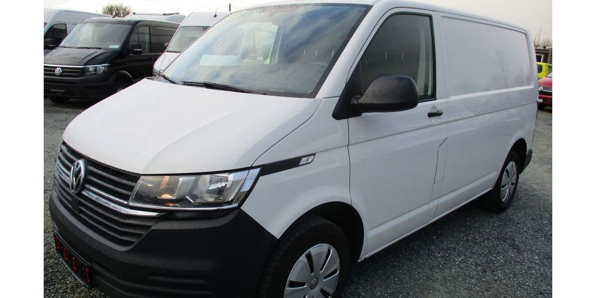 VW T6 Transporter 179.987 km 14.990 &euro; Gera 07548