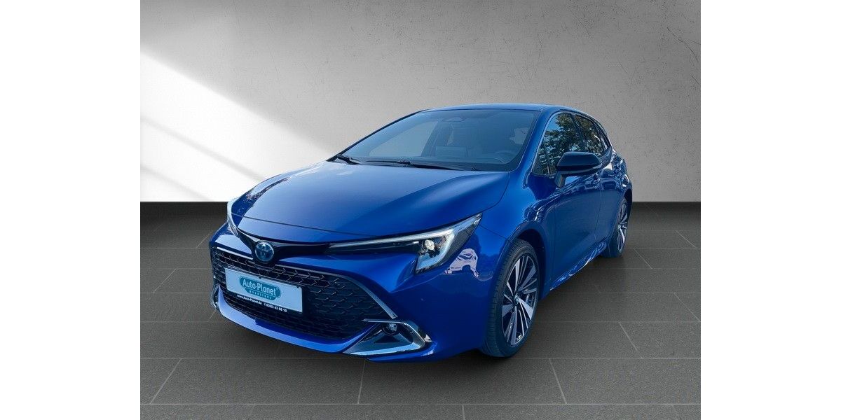 Toyota Corolla 4.800 km 34.990 &euro; Gera 07554