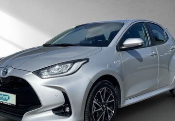 Toyota Yaris 22.406 km 17.990 &euro; Gera 07554