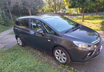 Opel Zafira Tourer 177.500 km 7.500 &euro; Gera 07552