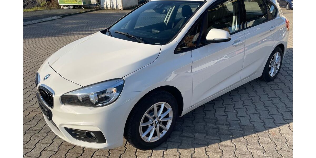 BMW 216 44.643 km 14.750 &euro; Bürgel OT Silbertal 07616
