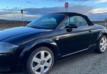 Audi TT 206.000 km 4.490 &euro; Zeitz 06712