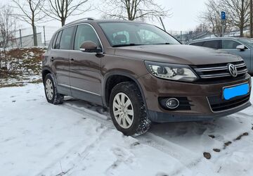 VW Tiguan 230.000 km 9.999 &euro; Gera 07552
