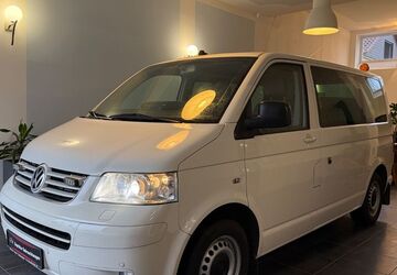 VW T5 Caravelle 200.000 km 10.800 &euro; Gera 07552