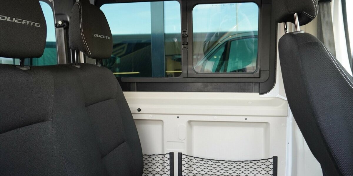 Fiat Ducato Kombi L1H1 140 / 9-Sitzer / Klima hinten 60.032 km 25.942 &euro; Münchenbernsdorf 07589