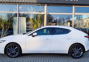 Mazda 3 20.582 km 23.390 &euro; Gera 07546