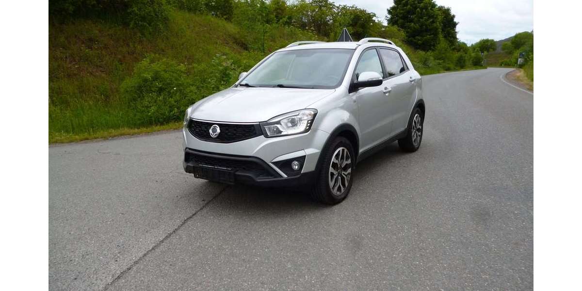 SsangYong Korando 193.000 km 5.999 &euro; Gera 07546