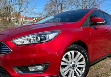 Ford Focus 92.900 km 9.999 &euro; Ronneburg 07580