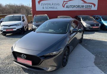 Mazda 3 142.890 km 11.990 &euro; Gera 07546
