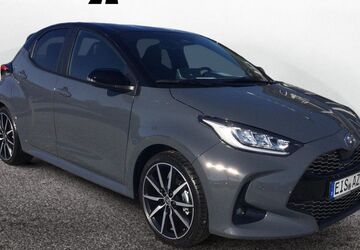 Toyota Yaris 5.200 km 31.430 &euro; Petersberg 07616