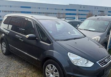Ford Focus 189.000 km 1.300 &euro; Jena 07751