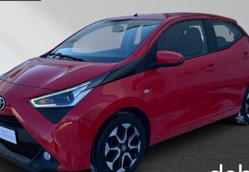 Toyota Aygo (X) 74.250 km 9.975 &euro; Zeulenroda-Triebes 07937