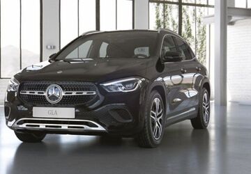 Mercedes-Benz GLA 180 70.011 km 31.390 &euro; Gera 07546