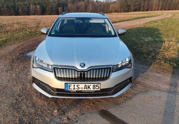 Skoda Superb 102.000 km 18.000 &euro; Stadtroda 07646