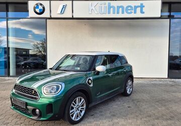 Mini Countryman SE (Cooper) 34.732 km 28.445 &euro; Gera 07552