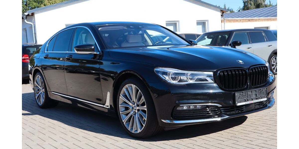 BMW 740 128.300 km 33.990 &euro; Kretzschau 06712