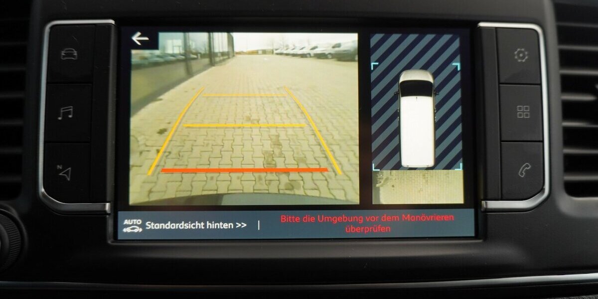 Fiat Scudo MultiCab L2 145 / Sitzheizung + Navi 48.952 km 27.965 &euro; Münchenbernsdorf 07589