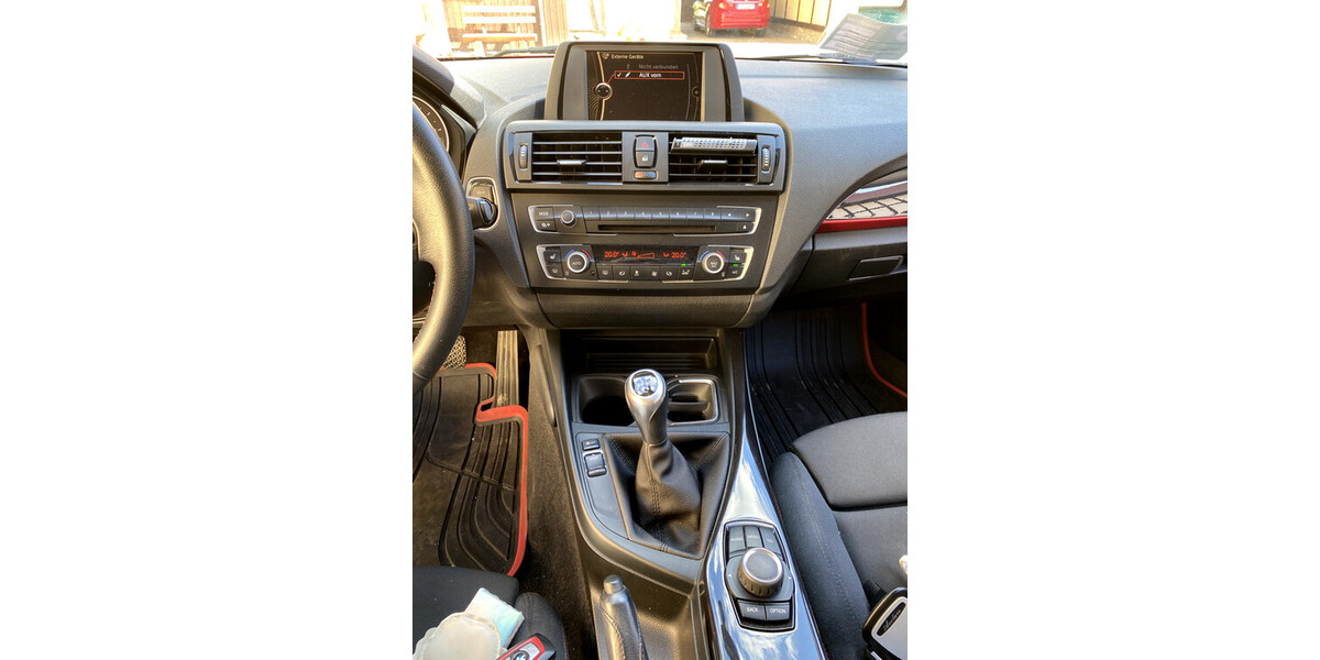 BMW 1er 85.000 km 11.000 &euro; Gera 07545