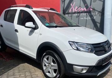 Dacia Sandero 156.600 km 5.890 &euro; Gera 07549