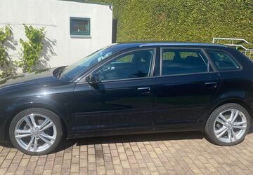Audi A3 161.206 km 7.999 &euro; Königshofen 07613