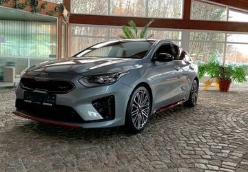 Kia pro ceed / ProCeed 153.000 km 18.600 &euro; Altenburg 04600