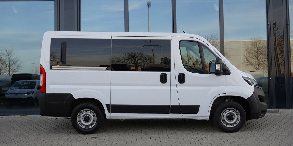 Fiat Ducato Kombi L1H1 140 / 9-Sitzer / Klima hinten 60.032 km 25.942 &euro; Münchenbernsdorf 07589