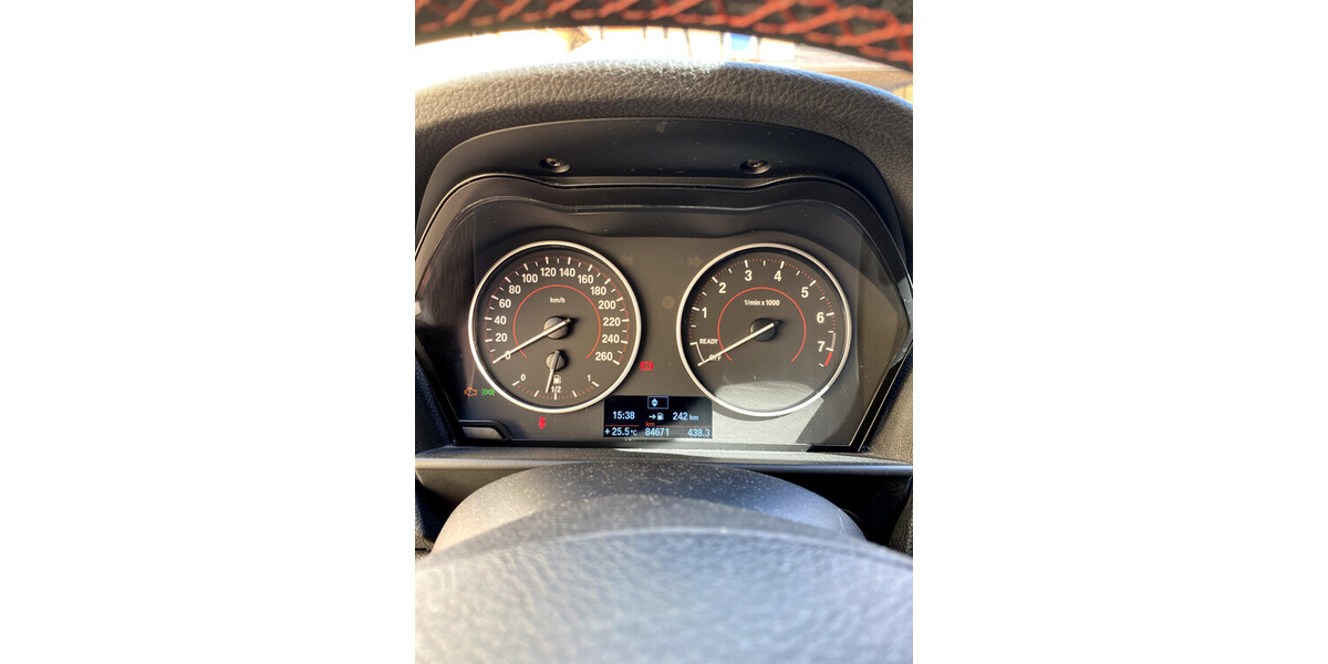 BMW 1er 85.000 km 11.000 &euro; Gera 07545