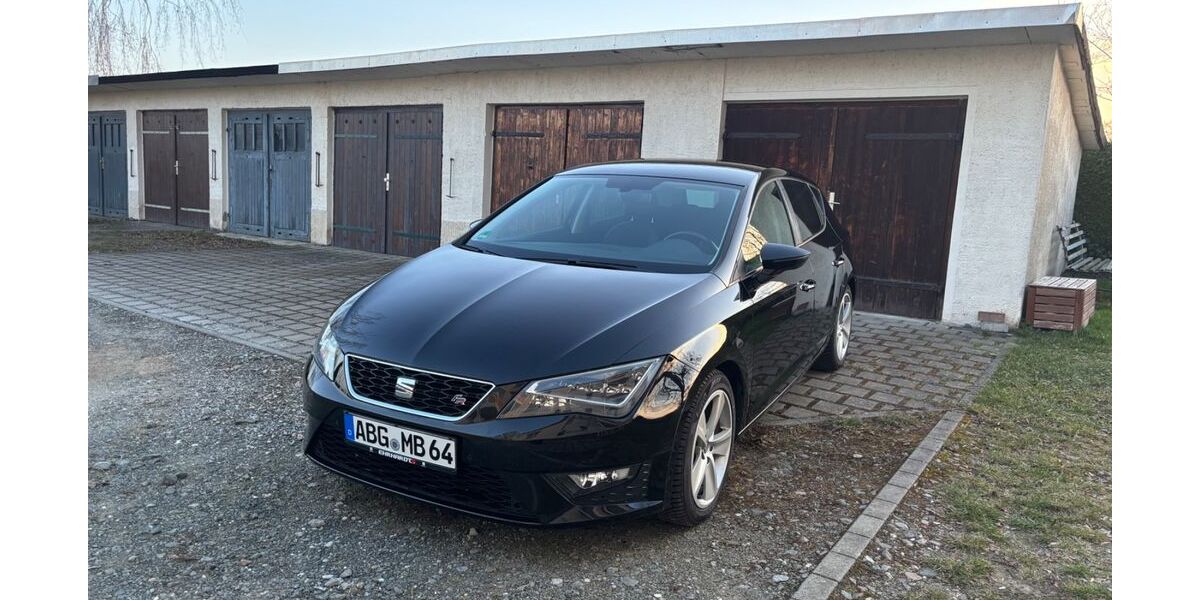 Seat Leon 199.800 km 9.199 &euro; Altenburg 04600