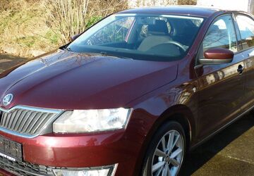Skoda Rapid 142.000 km 6.400 &euro; Gera 07548