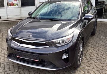 Kia Stonic 69.000 km 13.990 &euro; Gera 07551