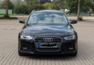 Audi A4 222.000 km 10.000 &euro; Zeitz 06712