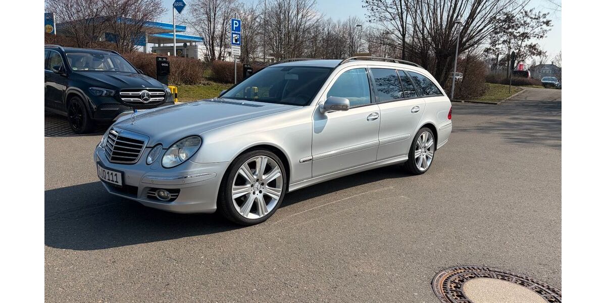 Mercedes-Benz E 200 233.600 km 6.899 &euro; Gera 07554