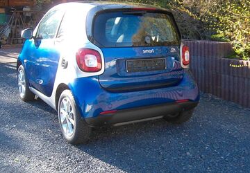 Smart ForTwo 33.554 km 9.498 &euro; Neustadt a.d.Orla 07806