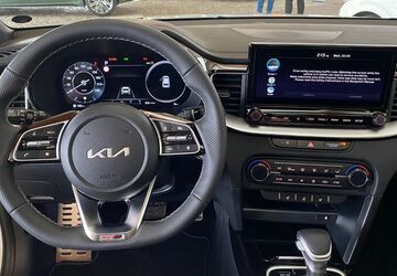 Kia XCeed 27.000 km 27.950 &euro; Altenburg 04600