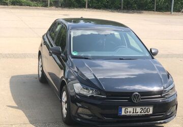 VW Polo 8.200 km 13.500 &euro; Gera 07545