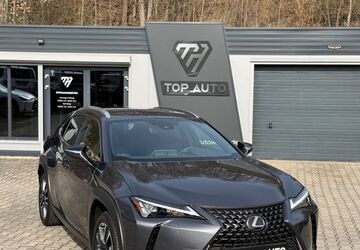 Lexus UX 56.567 km 27.999 &euro; Weida 07570