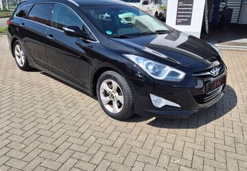 Hyundai i40 170.000 km 4.299 &euro; Weida 07570